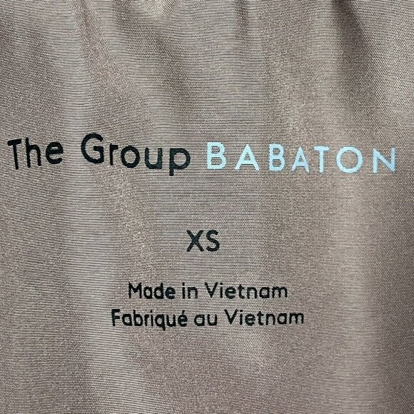 Aritzia Raindrop Anorak Rain Coat Womens XS Hooded Pink Long - Picture 5 of 16